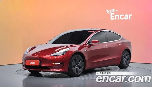 Tesla Model 3 Long Range AWD