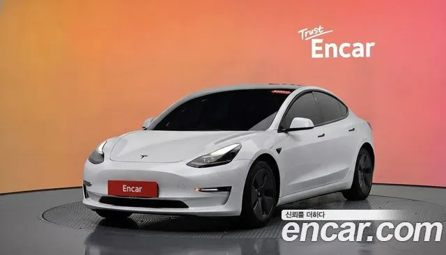 Tesla Model 3 Long Range AWD